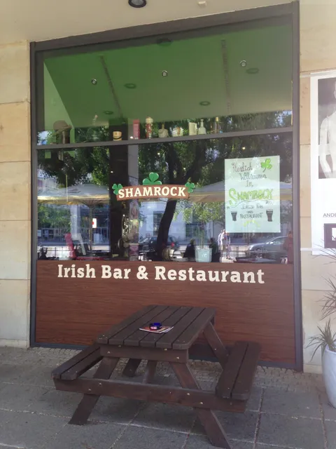 Shamrock Irish Bar & Restaurant