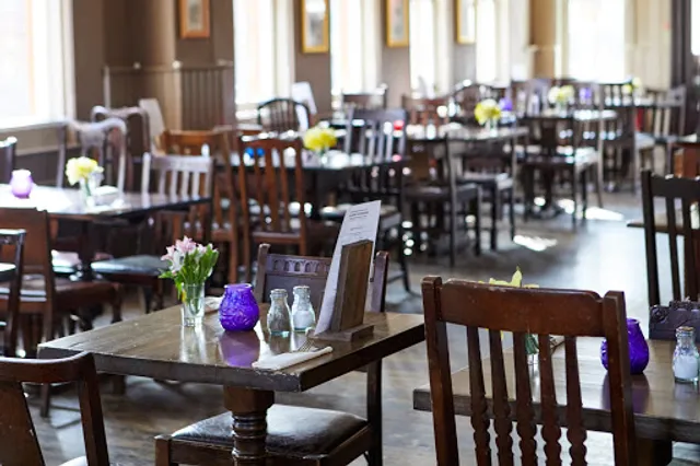 The Bishop on the Bridge, Winchester