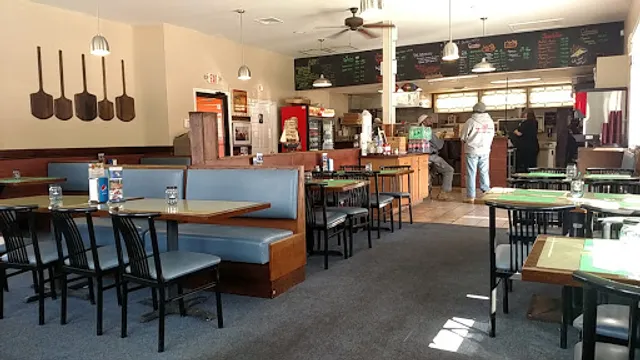 Wings’n’Pies Groton