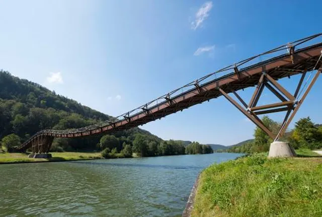 Holzbrücke "Tatzlwurm"
