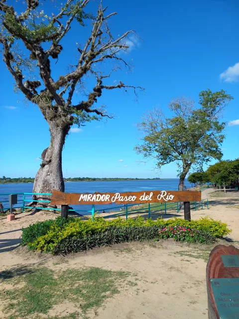 Paseo del Rio Formosa