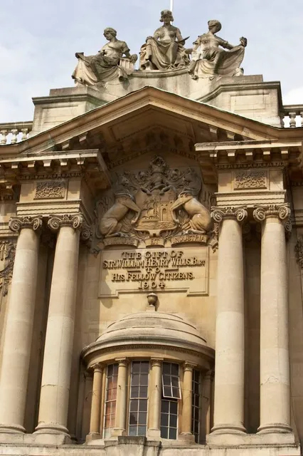 Bristol Museum & Art Gallery