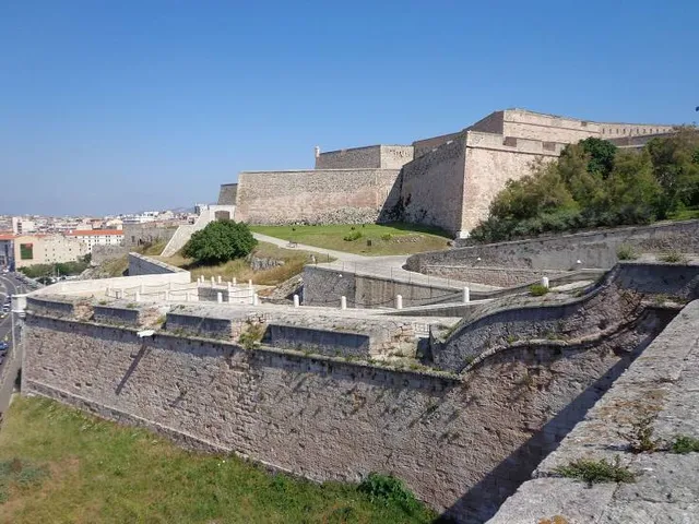 La Citadelle de Marseille (Fort Saint-Nicolas/Fort d'Entrecasteaux)
