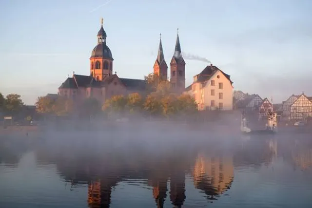 Basilique Saint-Marcellin-et-Saint-Pierre de Seligenstadt