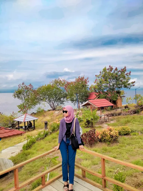 Wisata Bukit Kayangan