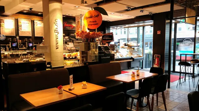 Junge Die Bäckerei.