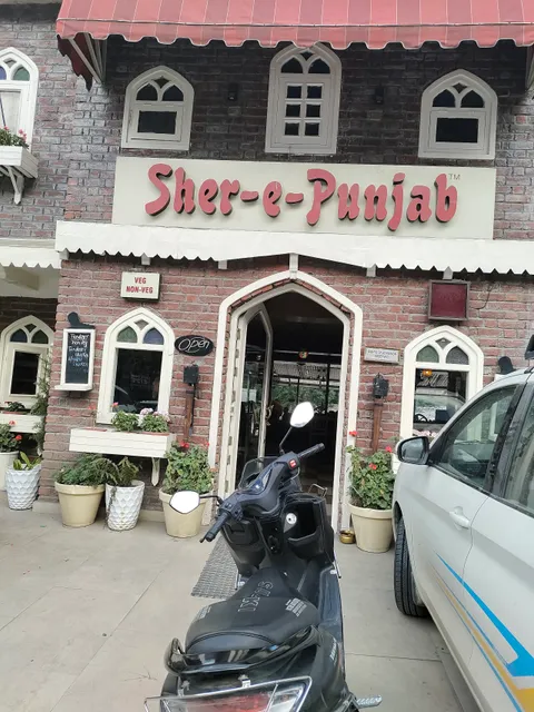 Sher-e-Punjab (Mall Rd.) Restaurant