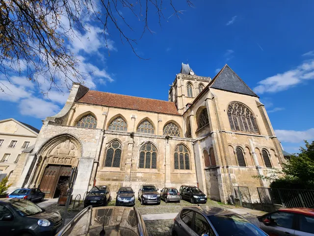 Église Saint-Taurin