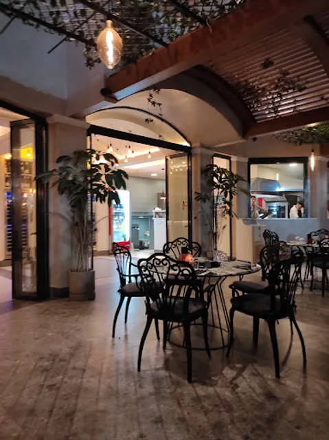 I Fratelli - Italian Restaurant