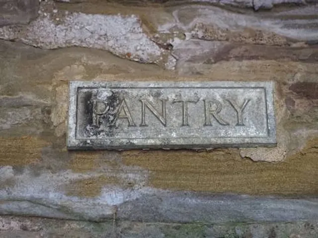 Zamek w Rogowie Opolskim