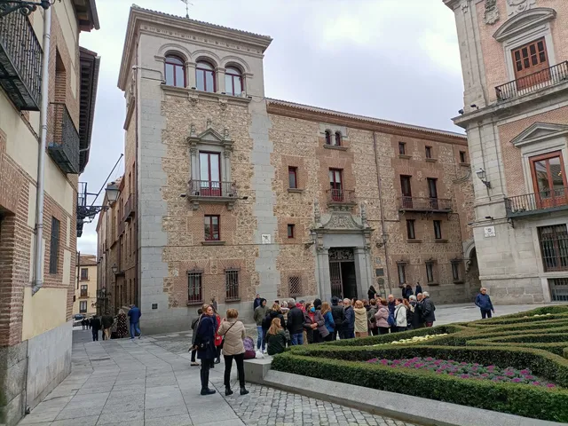 Torre de los Lujanes