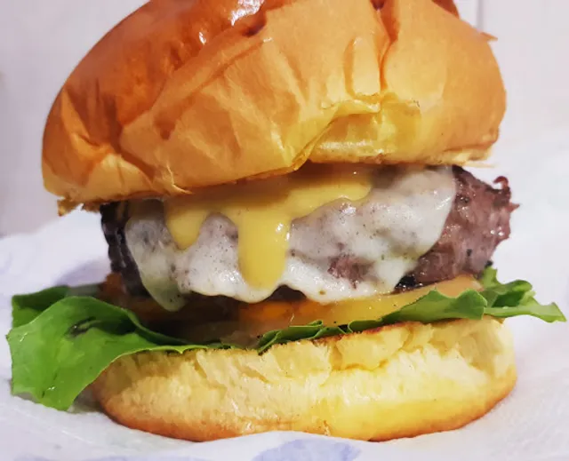 Oficina Burger "Hambúrgueria Artesanal"