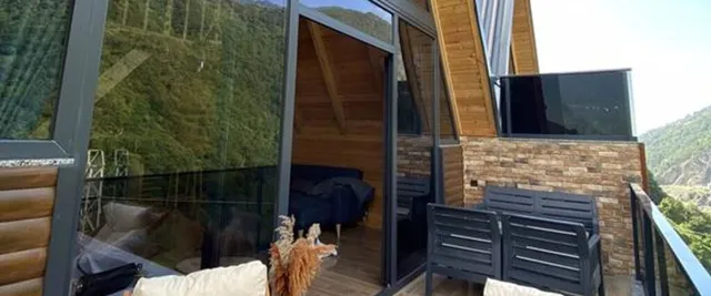 Valent Suit Bungalov