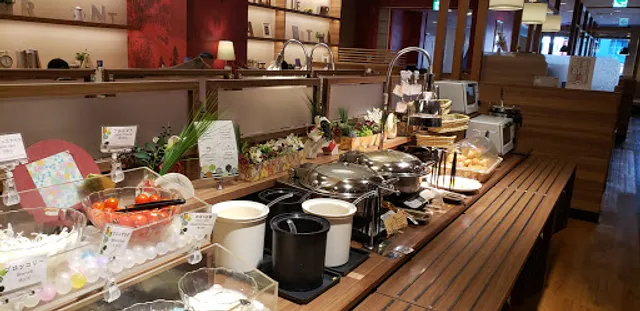 ガスト 目白駅前店