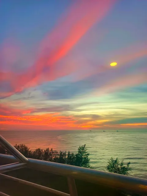 Miri City Hall Rooftop - Sunset Sightseeing