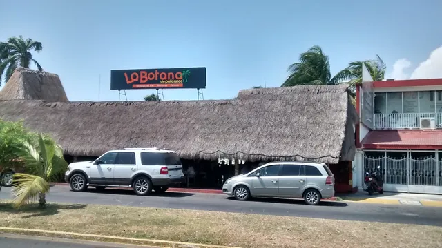 La Botana De Pelícanos