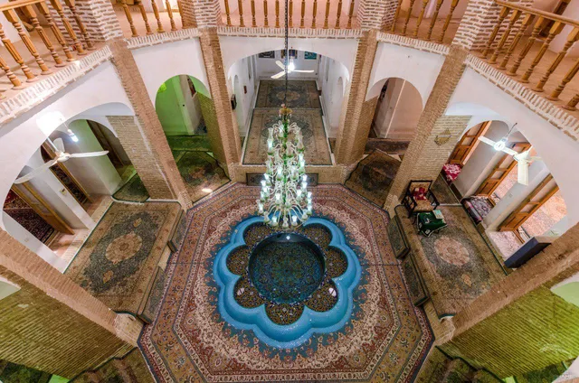 Eight Paradises house