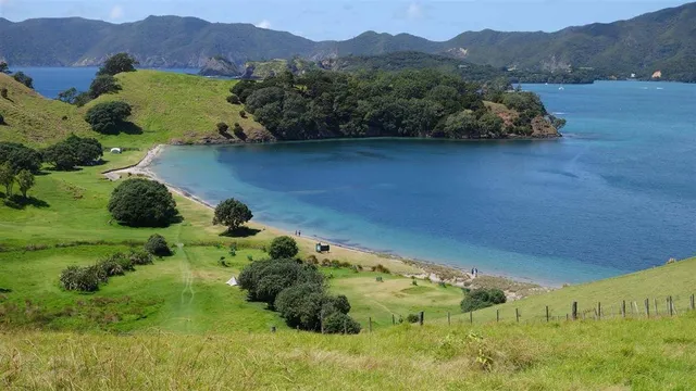 Urupukapuka Bay