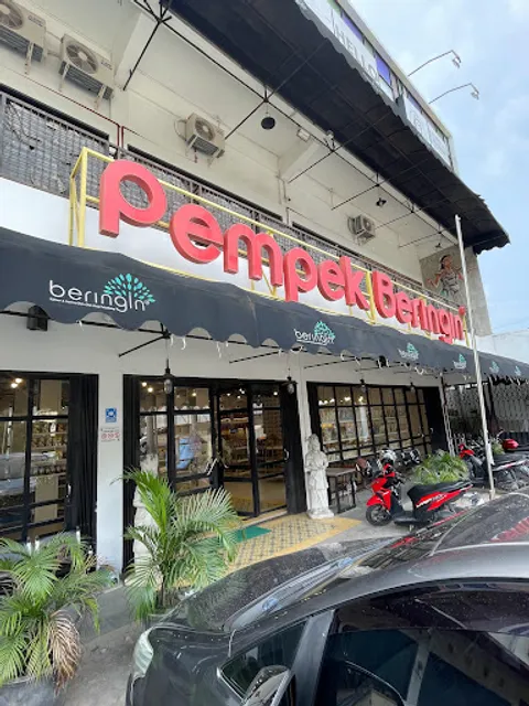 Pempek Beringin Kampoeng Palembang TAA