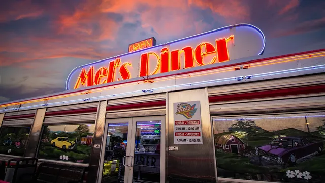 Mel's Classic Diner