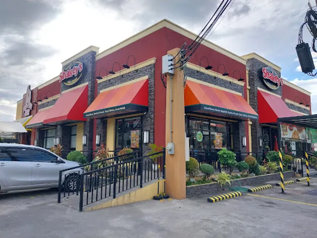 Shakey's (Moonbay Subic)