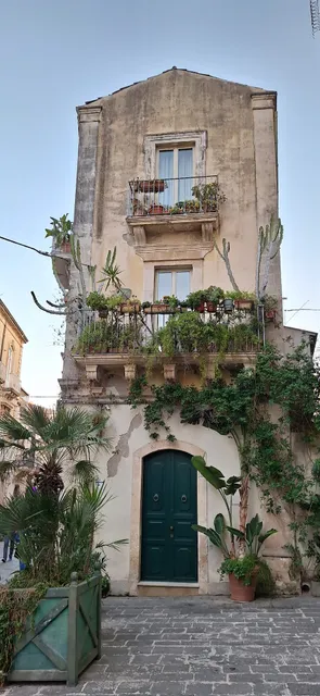 Jasmine Studio by the sea