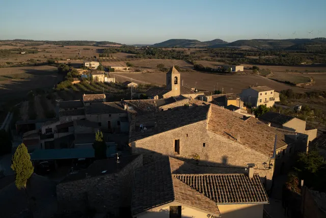 CAL PERELLÓ Hostal Rural Eqüestre