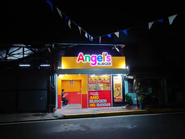 Angel's burger