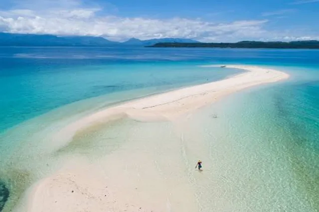 Manjuyod White Sandbar
