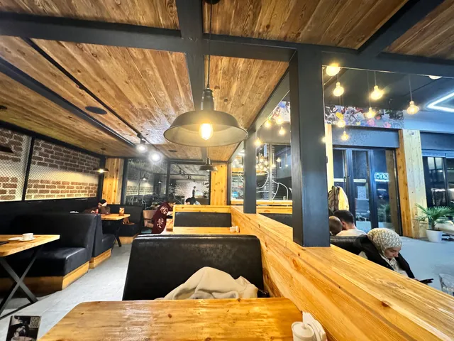 B&B Coffee House (Impact.t)