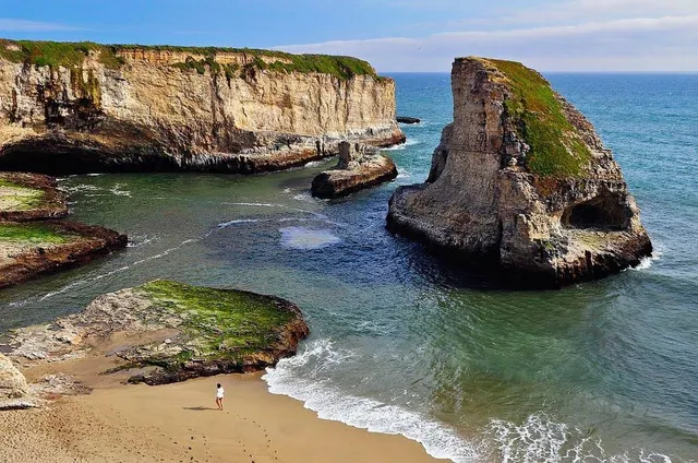 Shark Fin Cove