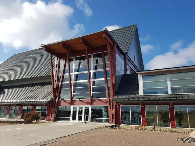 Charles W. Stockey Centre & Bobby Orr Hall Of Fame