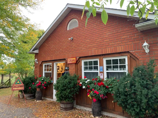 Frogpond Farm Organic Winery