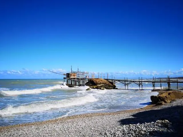 Spiaggia Naturista Lido Punta Le Morge