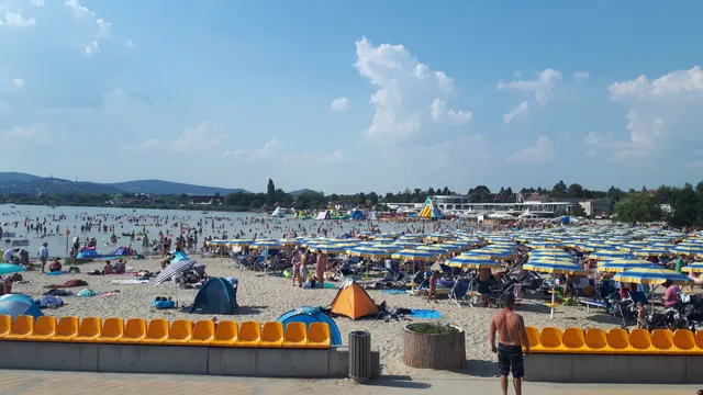 Velencei szabadstrand