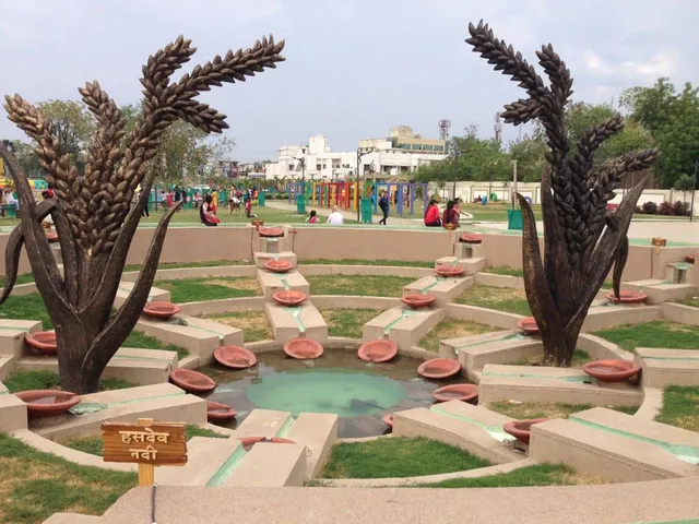 Katora Talab Park