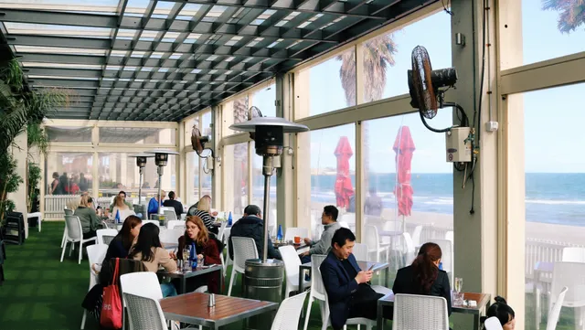 Beachcomber Cafe and Beach Bar