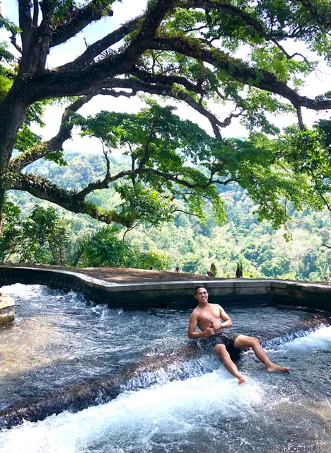 Gatep Lawas Ambengan