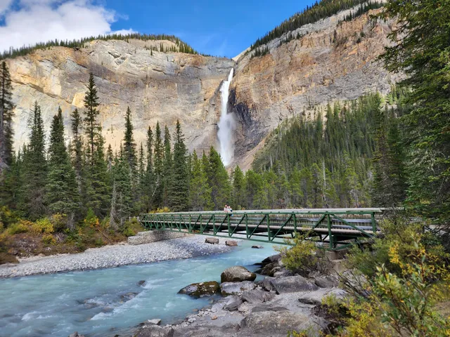 Takakkaw Falls