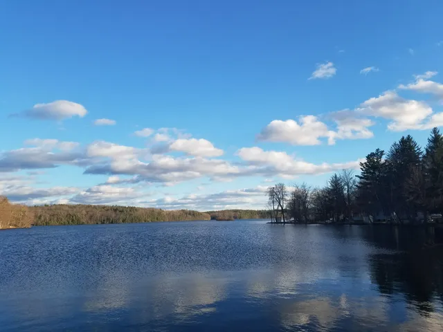 Dyken Pond Environmental Center