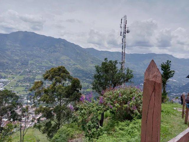 Santuario De La Cruz