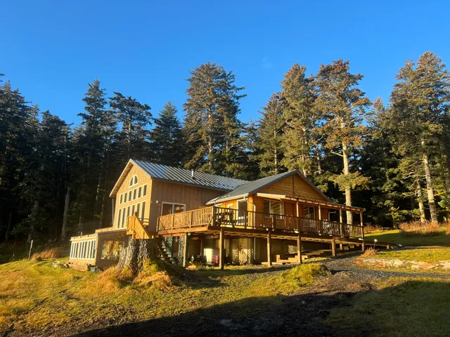 Kodiak Big Timber Lodge