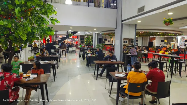ITC Roxy Mas Food Court