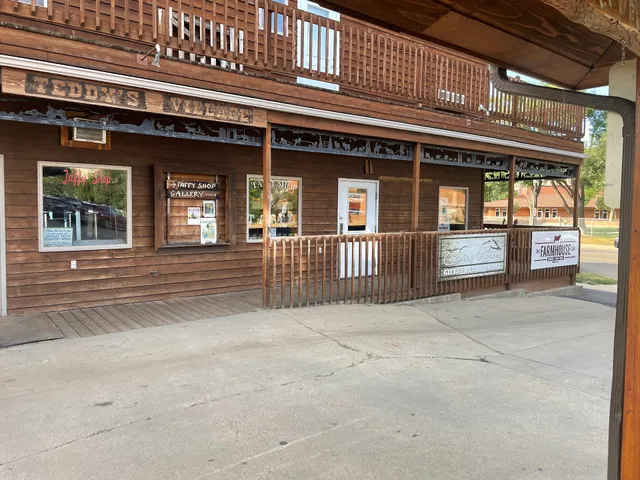 Medora, Rushmore Mt Taffy Shop, ND