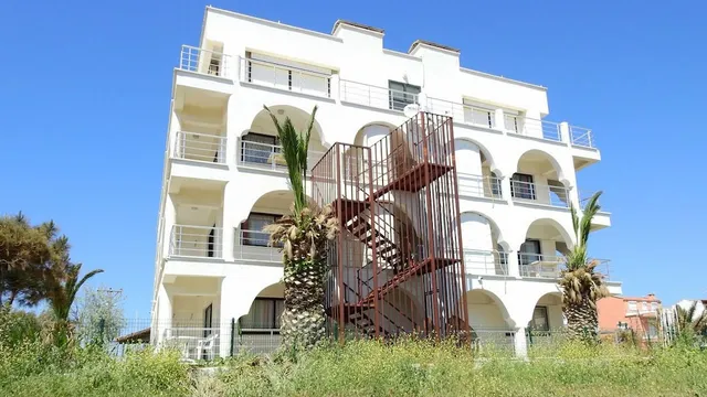 AYVALIK HOTEL PARİS