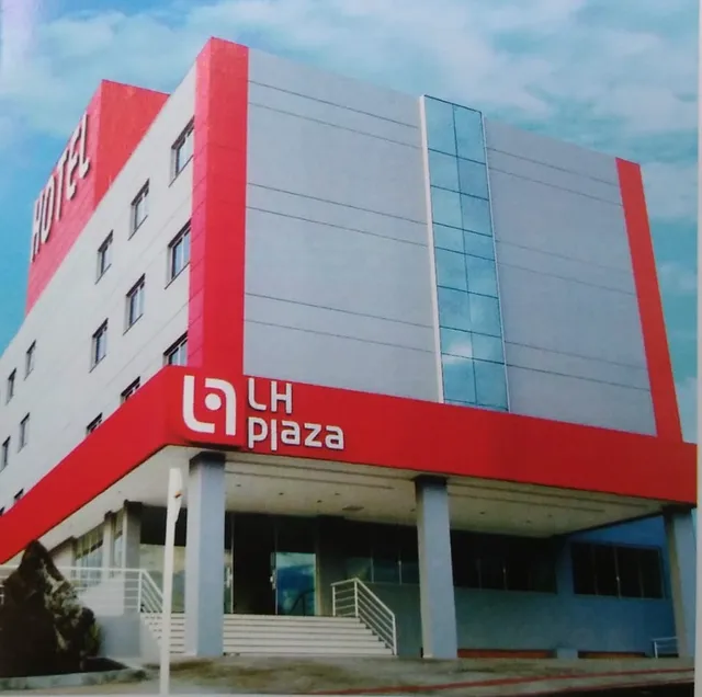 LH Plaza Hotel Ltda