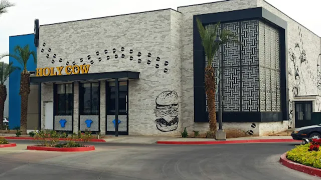 Holy Cow! Burger & Beer Joint - La Gran Vía