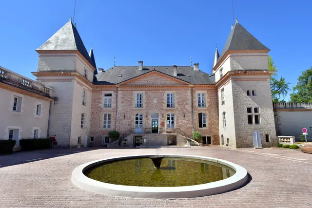Logis Hôtel Château Saint Marcel
