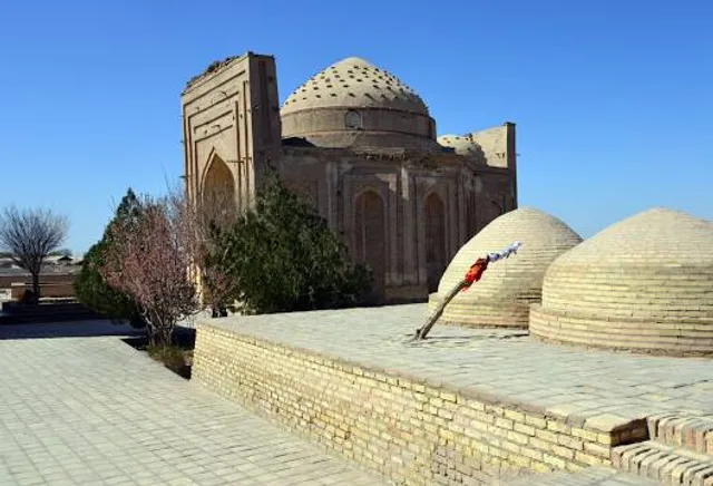 Sultan Ali Mausoleum