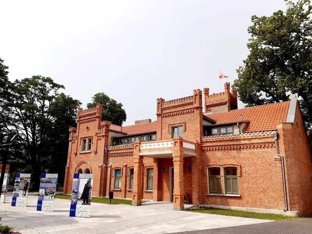 Muzeum Regionalne w Brzezinach